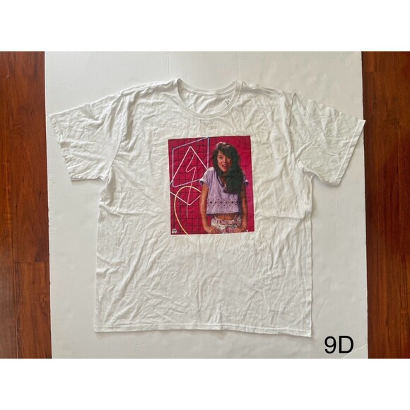 Saved By The Bell Shirt Adult 3XL Kelly Kapowski Portrait - Picture 1 of 9